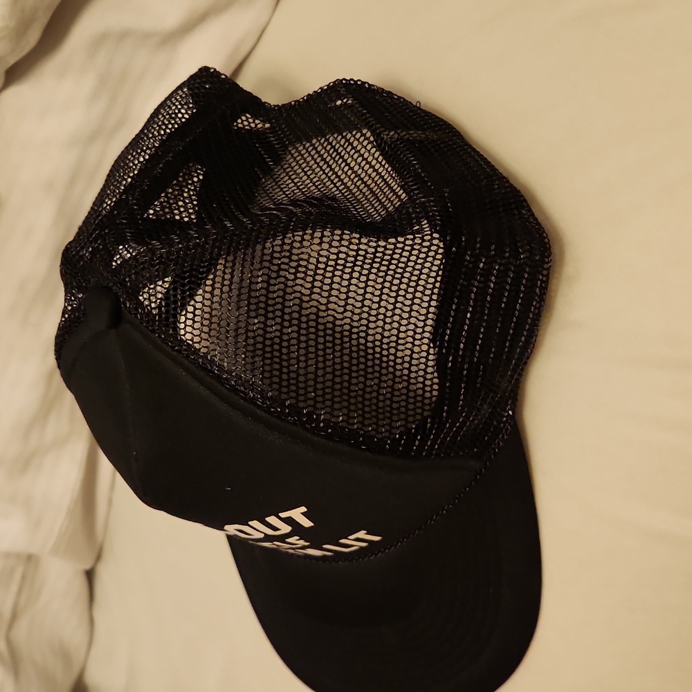 SHOUT OUT TO MYSELF CAP - Picture 3 of 5